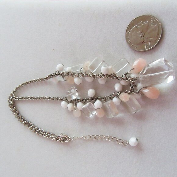 Cluster beaded necklace with white, clear & pink beads - Picture 5 of 5